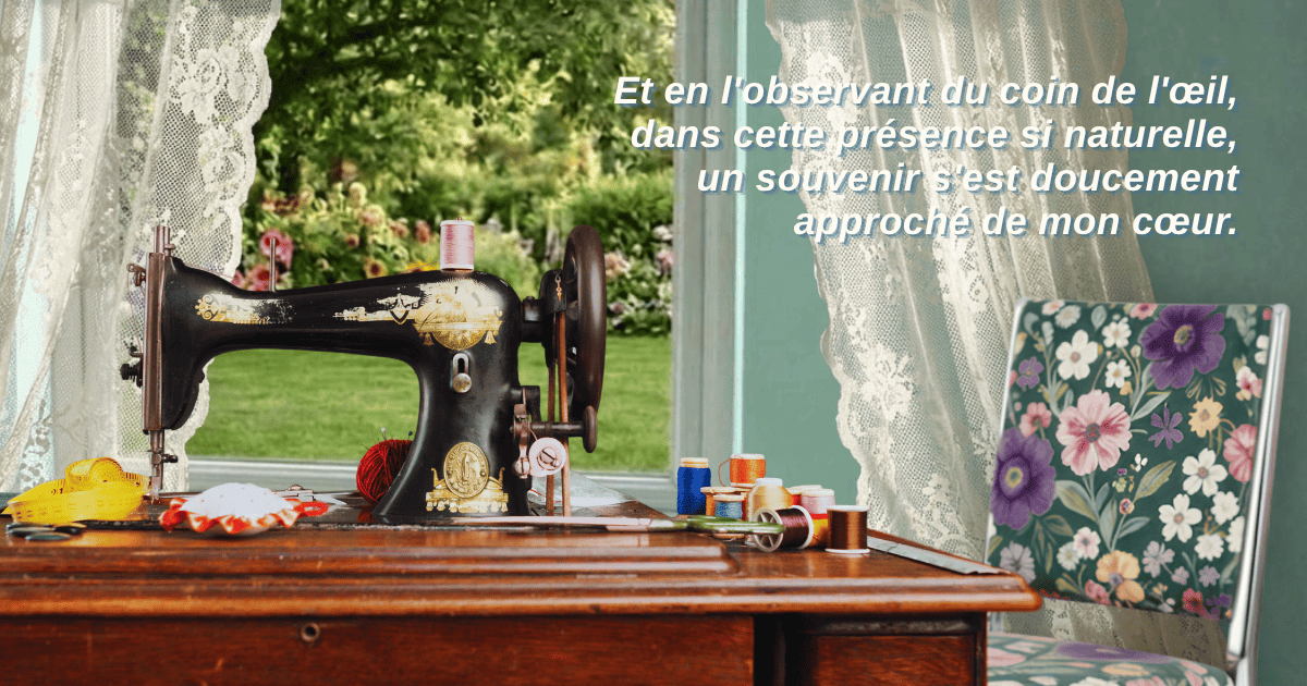 Une chaise près de la table